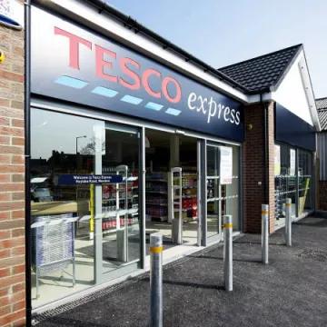 Tesco Express Specialist Workplace Modular Buildings