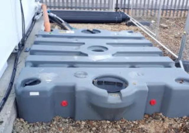 Effluent Tank Servicing