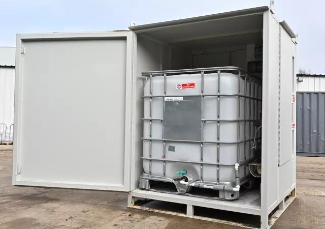 Algeco water bowser available for hire