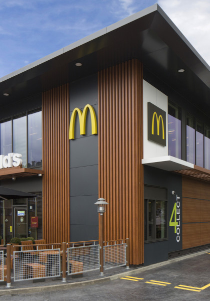 North Acton site for McDonalds by Algeco UK